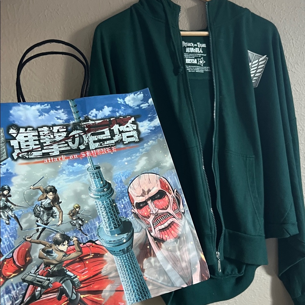 Authentic Ripple Junction Green Attack On Titan H… - image 8